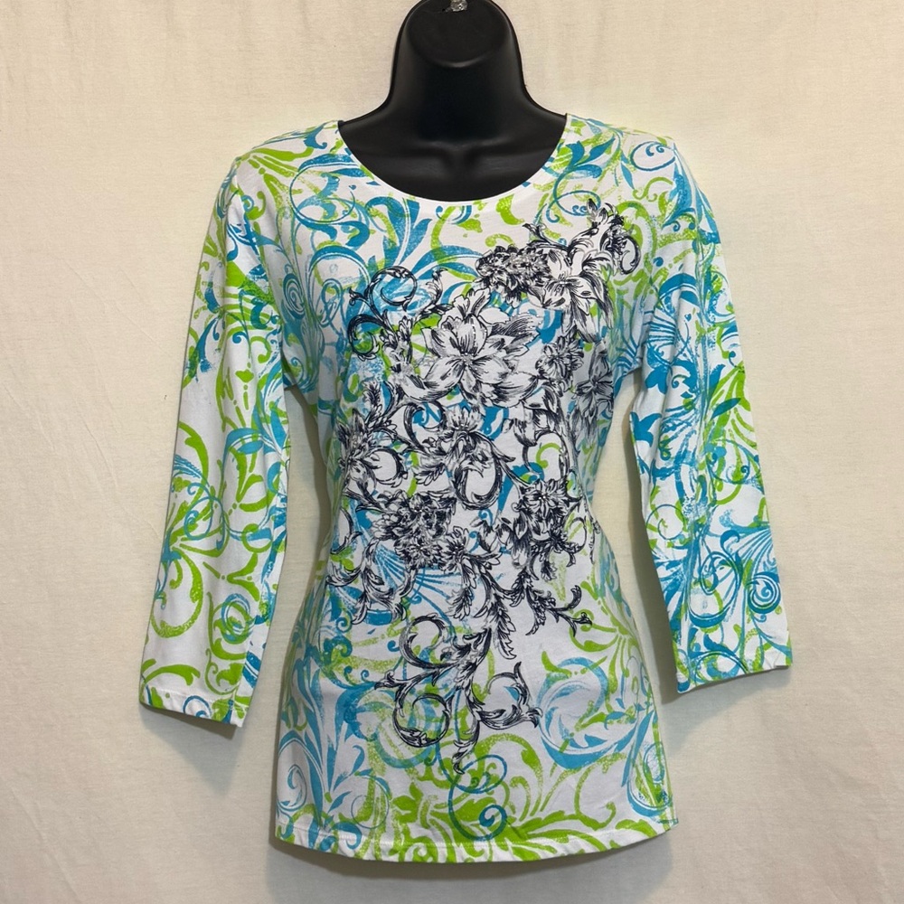 D-63 Alia White Blue & Green Sequin 1/2 Sleeve‎ Pullover Blouse Size S
